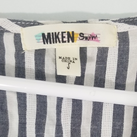 Miken Swim Bathing Suit Coverup. Wrap Around Dress Snap Closure & Waist Tie. S. - Picture 7 of 9